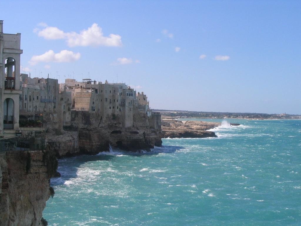 Via Roma 224 Hotel Polignano a Mare Buitenkant foto